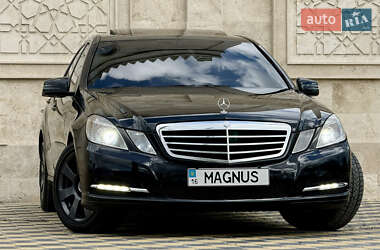 Седан Mercedes-Benz E-Class 2009 в 
