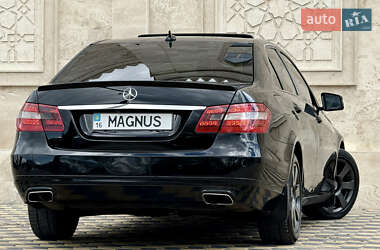 Седан Mercedes-Benz E-Class 2009 в 
