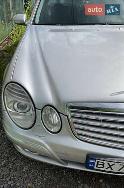 Седан Mercedes-Benz E-Class 2004 в 