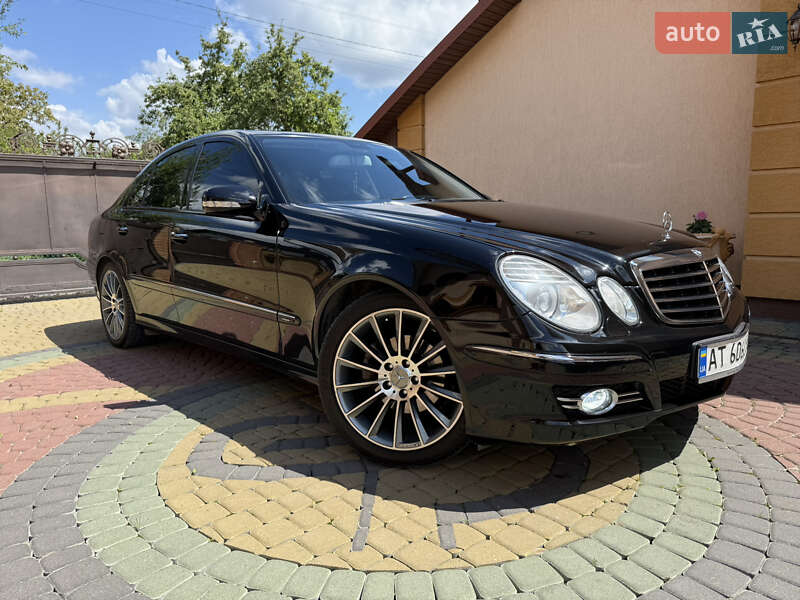 Седан Mercedes-Benz E-Class 2007 в 