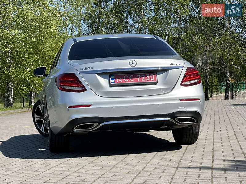 Седан Mercedes-Benz E-Class 2019 в Дрогобичі
