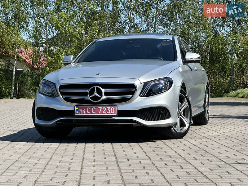Седан Mercedes-Benz E-Class 2019 в Дрогобичі
