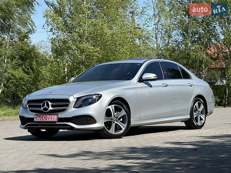 Седан Mercedes-Benz E-Class 2019 в Дрогобичі