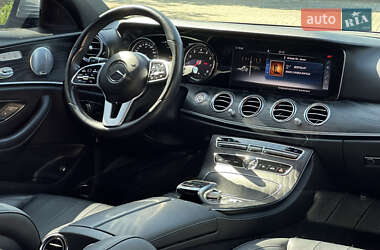 Седан Mercedes-Benz E-Class 2019 в 