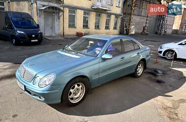 Седан Mercedes-Benz E-Class 2003 в 