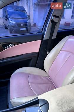 Седан Mercedes-Benz E-Class 2003 в 