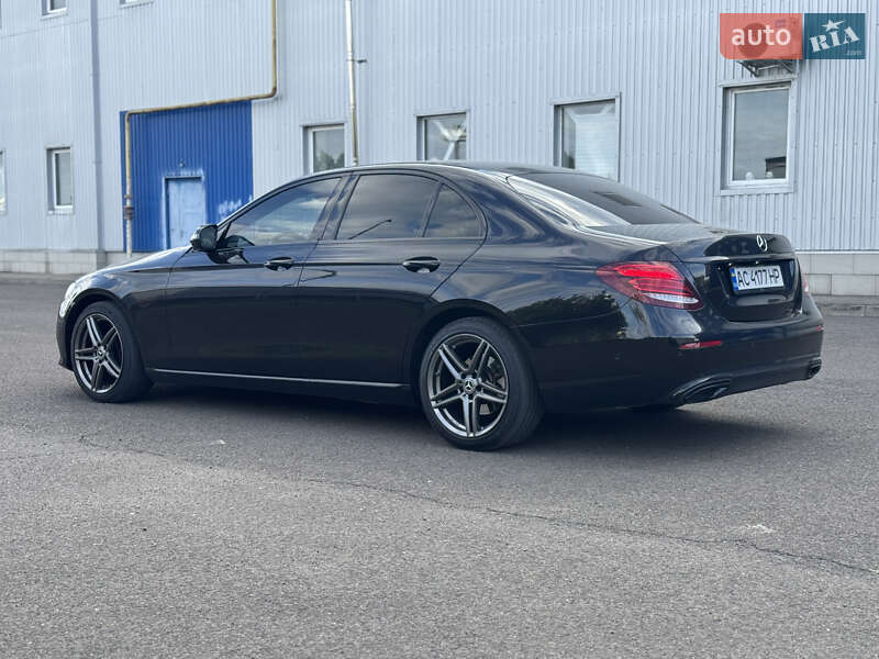 Седан Mercedes-Benz E-Class 2017 в Ковелі