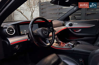 Седан Mercedes-Benz E-Class 2017 в 