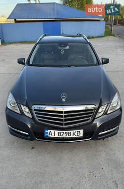 Универсал Mercedes-Benz E-Class 2010 в Киеве