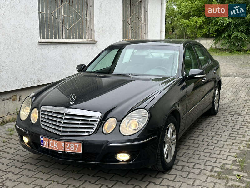 Седан Mercedes-Benz E-Class 2007 в Луцке
