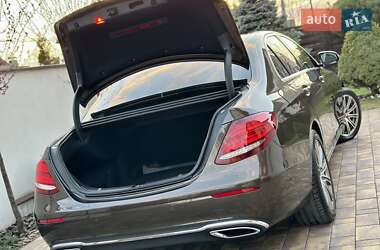 Седан Mercedes-Benz E-Class 2016 в 