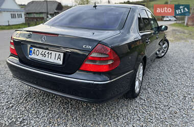 Седан Mercedes-Benz E-Class 2002 в 