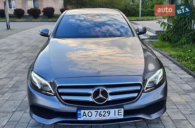 Седан Mercedes-Benz E-Class 2017 в 