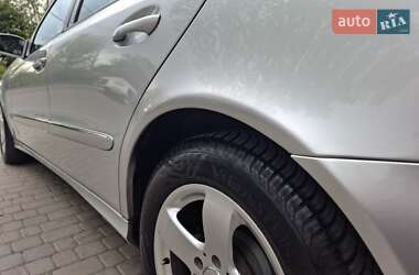 Седан Mercedes-Benz E-Class 2004 в 