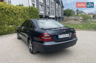 Седан Mercedes-Benz E-Class 2002 в 