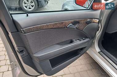 Седан Mercedes-Benz E-Class 2004 в 