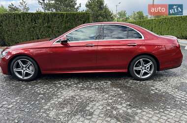 Седан Mercedes-Benz E-Class 2016 в 