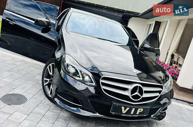 Седан Mercedes-Benz E-Class 2013 в Рахове
