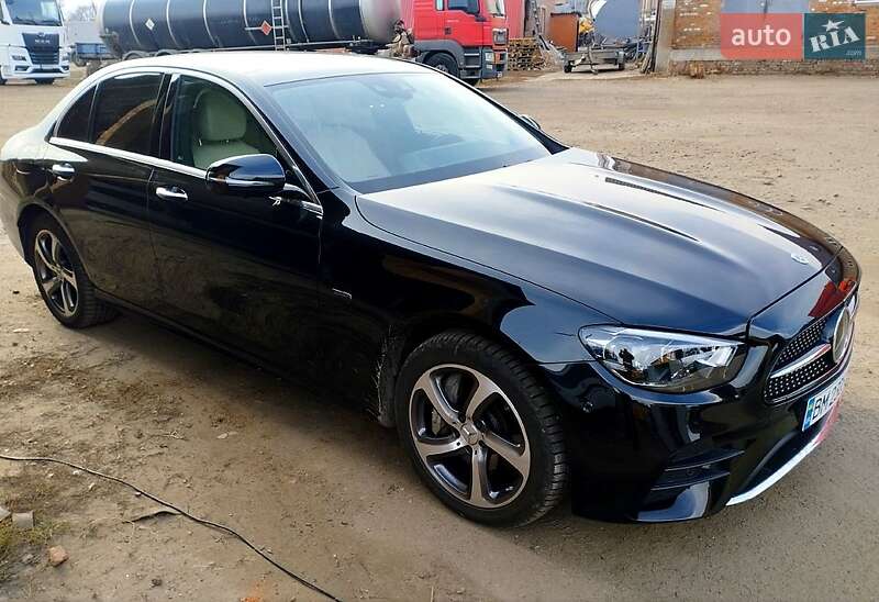 Седан Mercedes-Benz E-Class 2021 в Ромнах