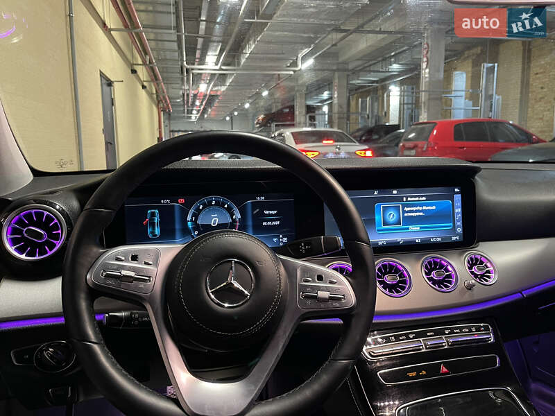 Седан Mercedes-Benz E-Class 2018 в 