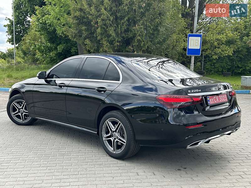 Mercedes-Benz E-Class 2021