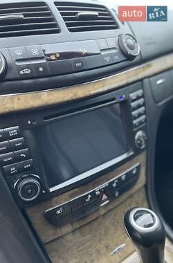Седан Mercedes-Benz E-Class 2007 в 