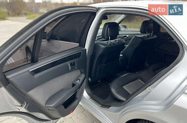 Седан Mercedes-Benz E-Class 2011 в 