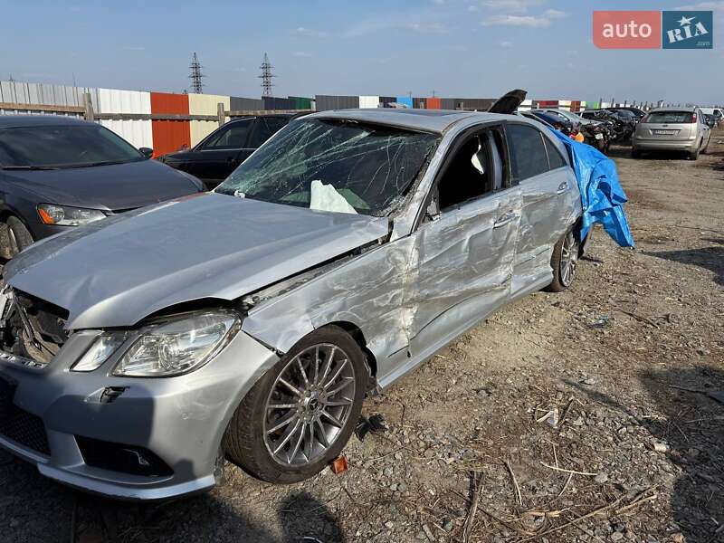 Mercedes-Benz E-Class 2012