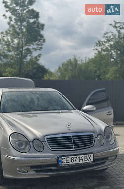 Седан Mercedes-Benz E-Class 2004 в Черновцах