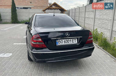 Седан Mercedes-Benz E-Class 2002 в 