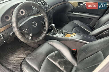 Седан Mercedes-Benz E-Class 2002 в 