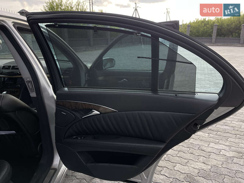 Седан Mercedes-Benz E-Class 2004 в Костопілі