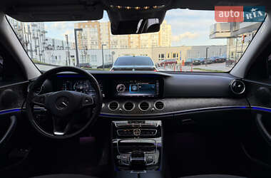 Седан Mercedes-Benz E-Class 2016 в 