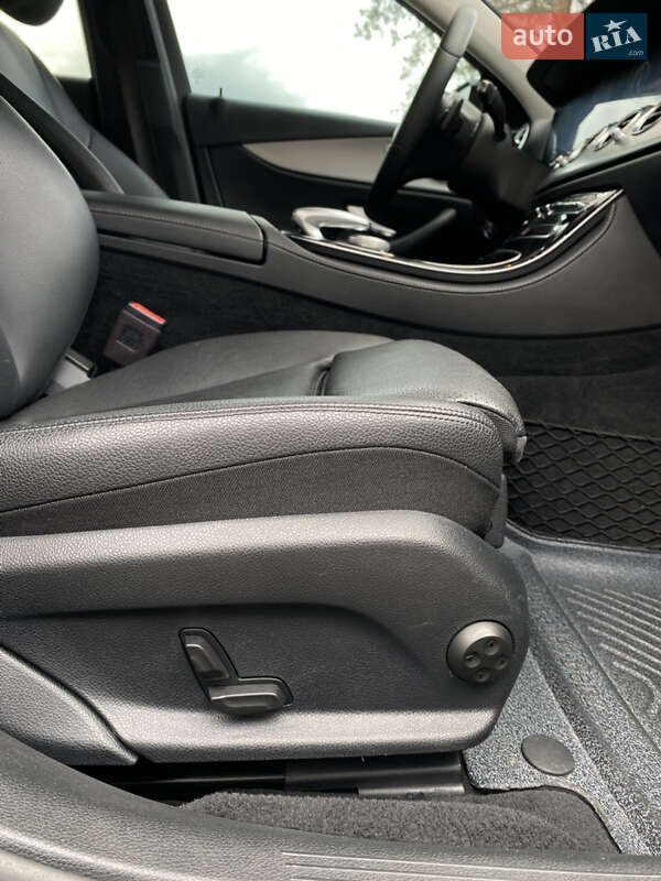 Седан Mercedes-Benz E-Class 2019 в Ужгороді фото 24 Седан Mercedes-Benz E-Class 2019 в Ужгороді