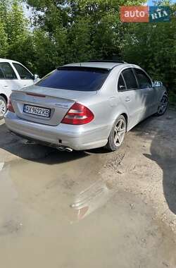 Седан Mercedes-Benz E-Class 2003 в 