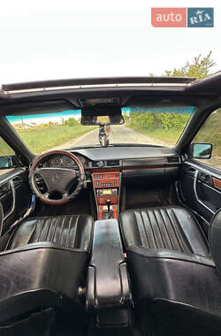 Седан Mercedes-Benz E-Class 1995 в 