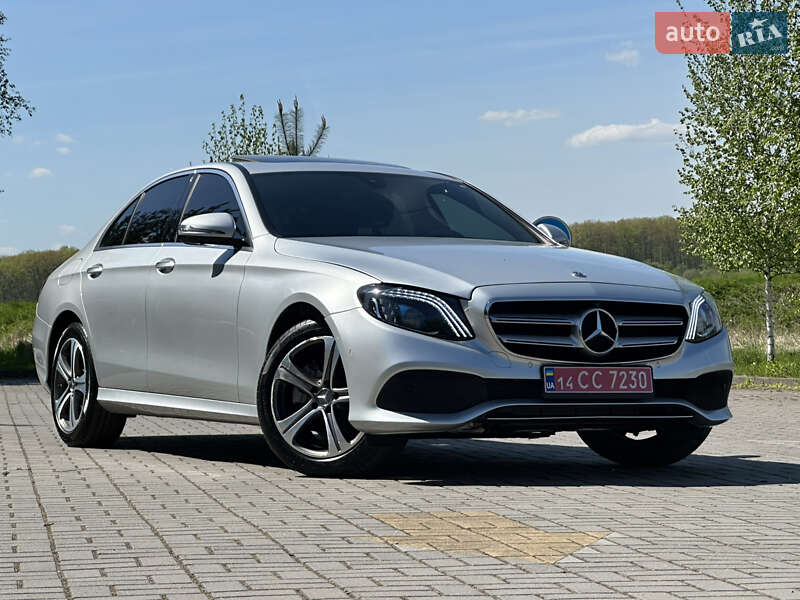 Седан Mercedes-Benz E-Class 2019 в 