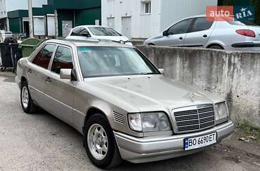Седан Mercedes-Benz E-Class 1994 в 