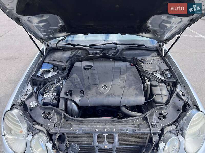 Седан Mercedes-Benz E-Class 2007 в Запорожье