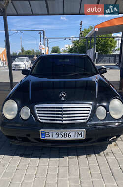 Седан Mercedes-Benz E-Class 2001 в Кременчуге