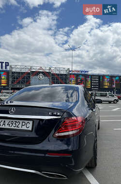 Седан Mercedes-Benz E-Class 2017 в 