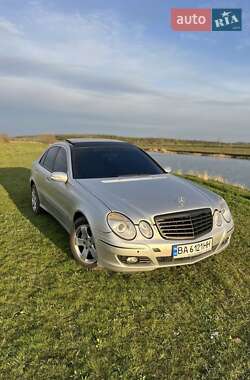 Седан Mercedes-Benz E-Class 2003 в 