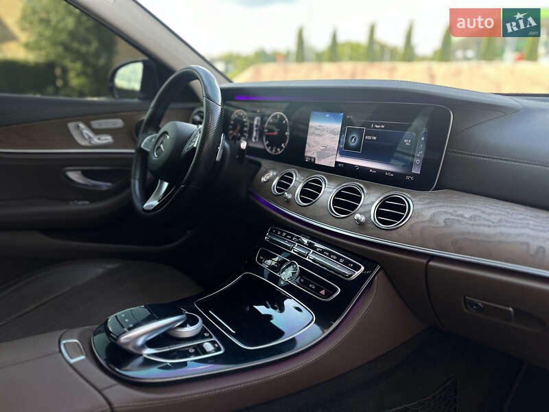 Седан Mercedes-Benz E-Class 2017 в Вінниці