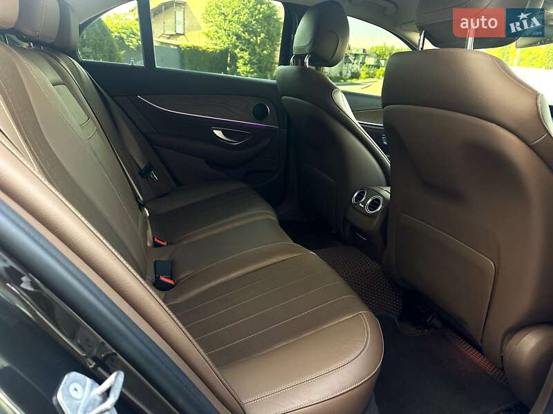 Седан Mercedes-Benz E-Class 2017 в Вінниці