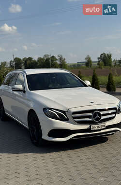 Універсал Mercedes-Benz E-Class 2017 в Луцьку