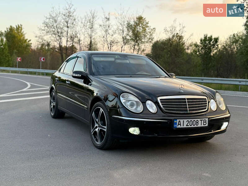 Седан Mercedes-Benz E-Class 2005 в Броварах