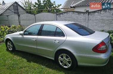 Седан Mercedes-Benz E-Class 2008 в 