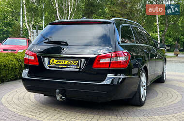 Універсал Mercedes-Benz E-Class 2011 в 