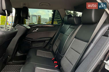 Універсал Mercedes-Benz E-Class 2011 в 