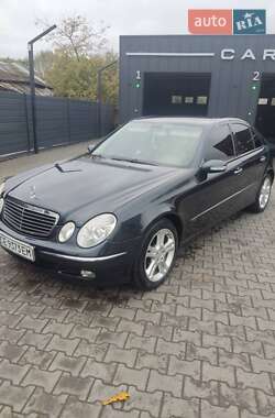 Седан Mercedes-Benz E-Class 2005 в 